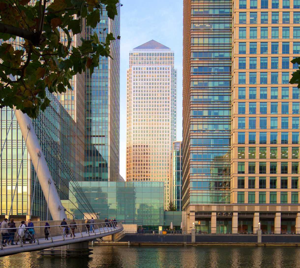 Dexson Contracts London City Image